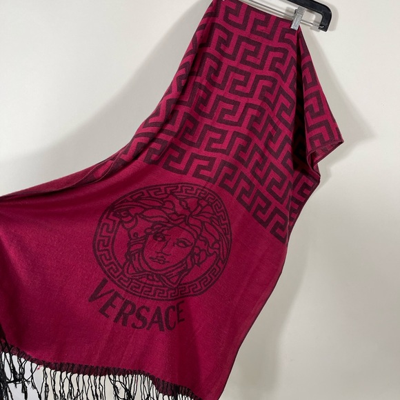 VERSACE Scarf - Picture 4 of 5